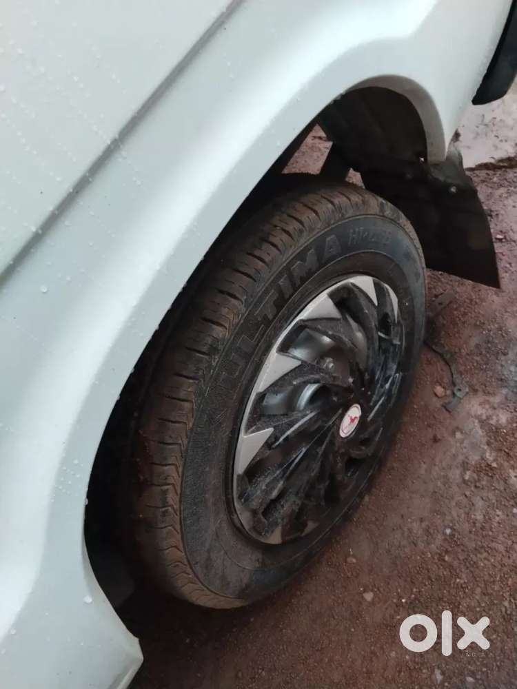 Maruti Suzuki Omni 8 Seater Bsiv, 2016, Petrol