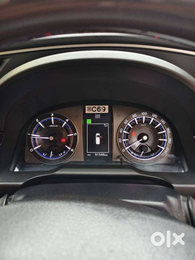 Toyota Innova Crysta 2.4 V, 2017, Diesel