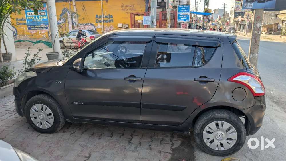 Maruti Suzuki Swift 2015 Petrol 90000 Km Driven