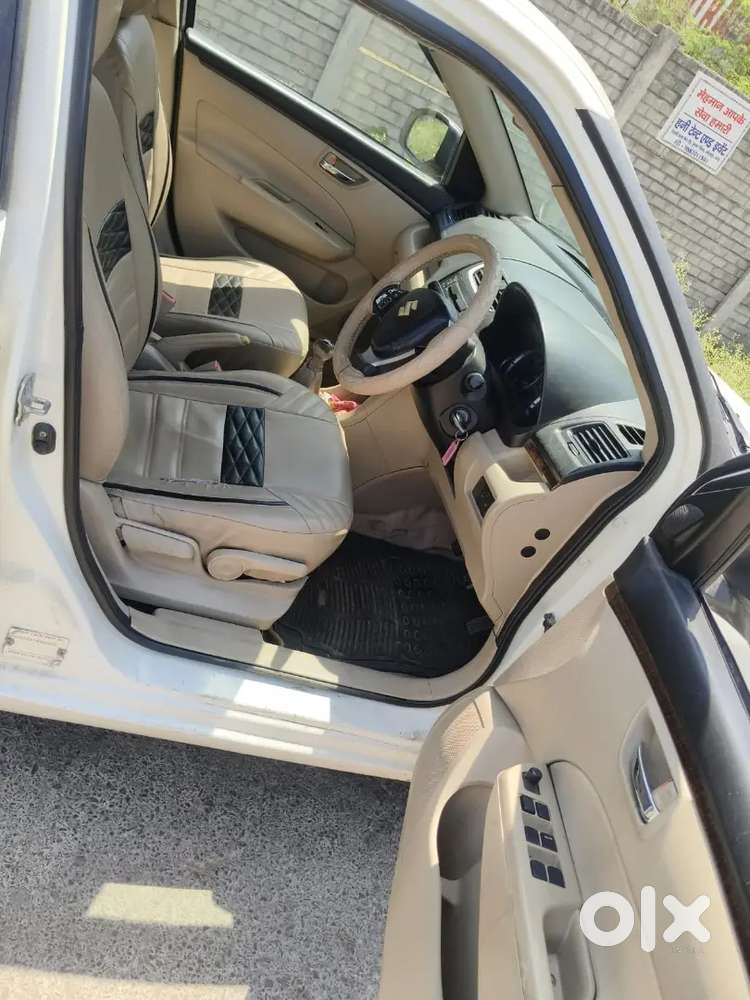 Maruti Suzuki Swift Dzire 2015 Diesel 89000 Km Driven