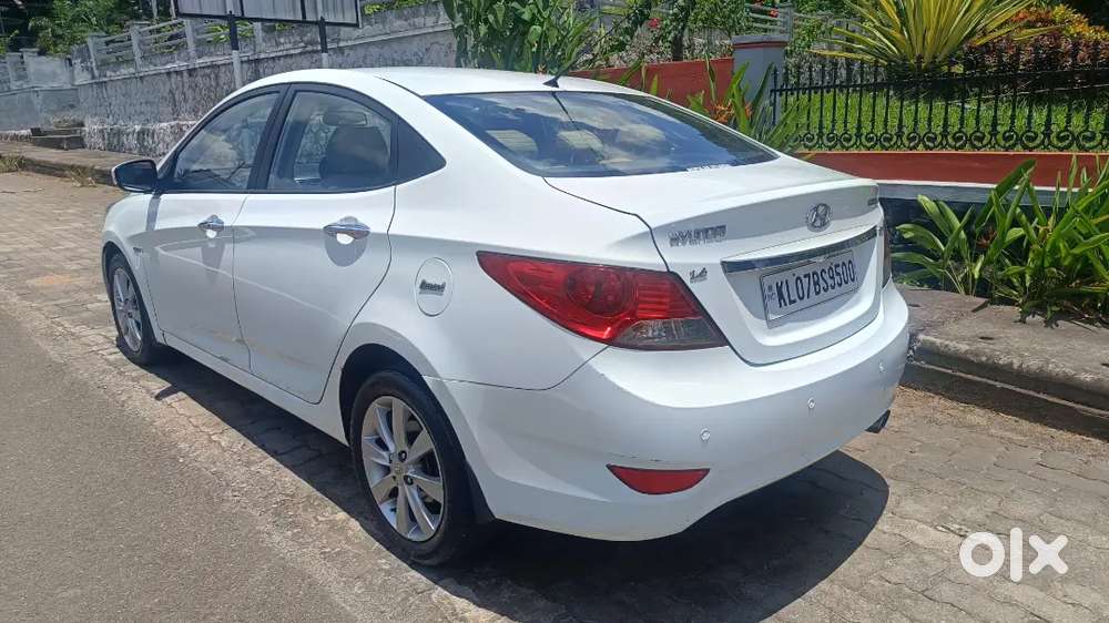 Hyundai Verna Diesel 2011 1.6 Automatic New Tax Company Service Fulop