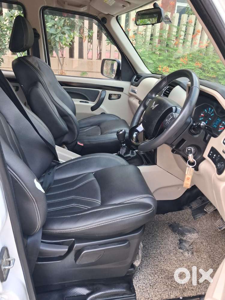 Mahindra Scorpio Classic 2.2 S 11 Mt 7 Str, 2024, Diesel