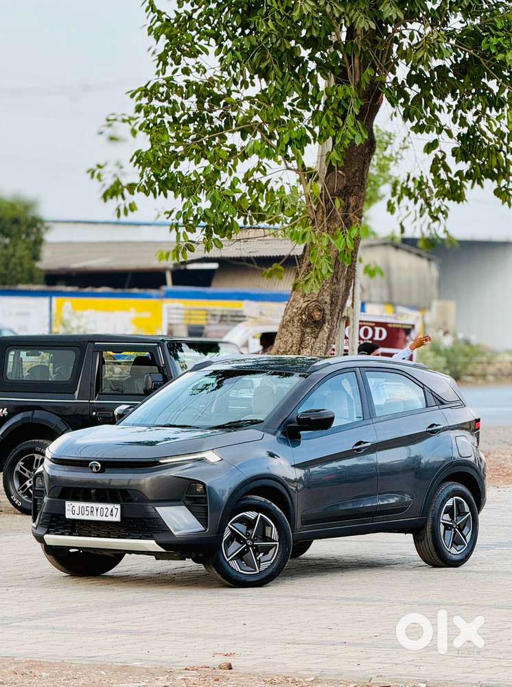 Tata Nexon Creative Plus S 1.2 Revotron Petrol 6 Amt, 2024, Petrol