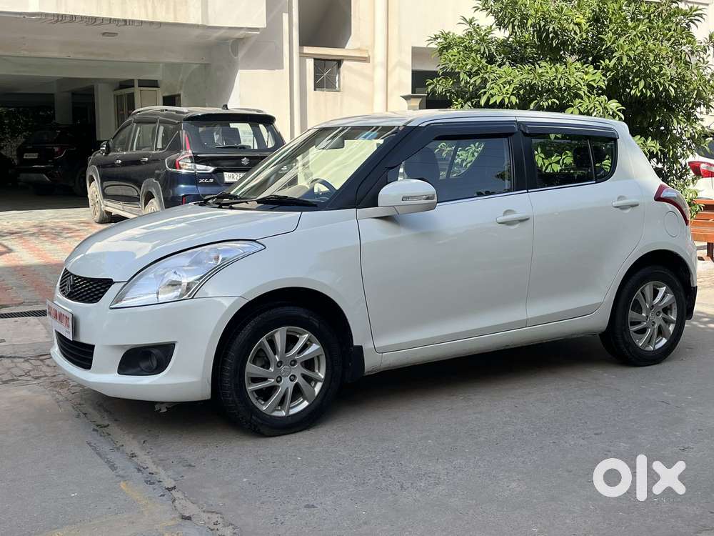 Maruti Suzuki Swift Vvt Zxi, 2014, Petrol