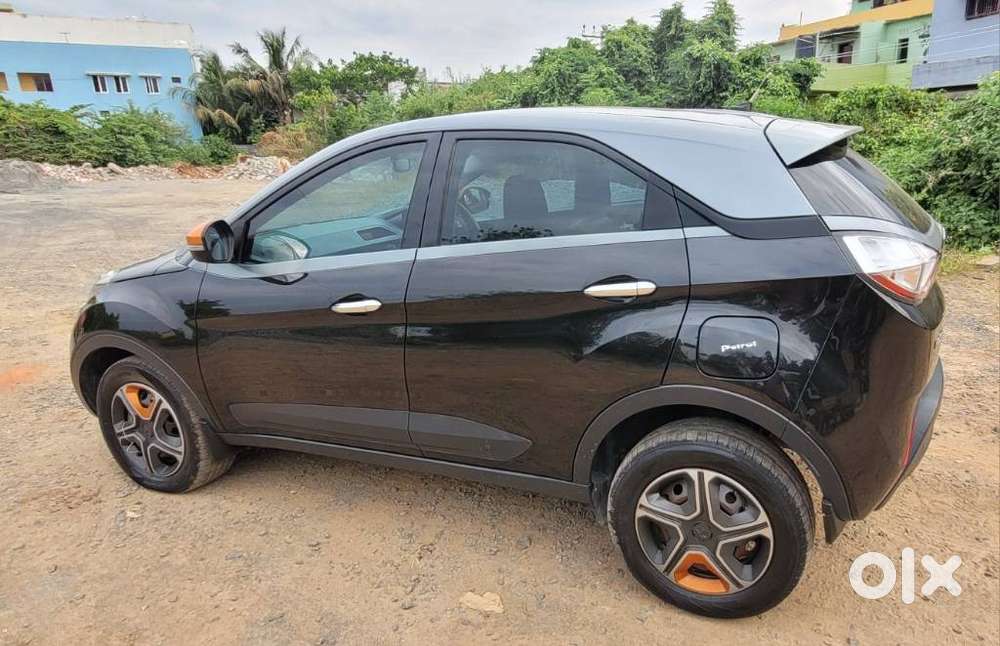 Tata Nexon Kraz Plus Amt, 2020, Petrol