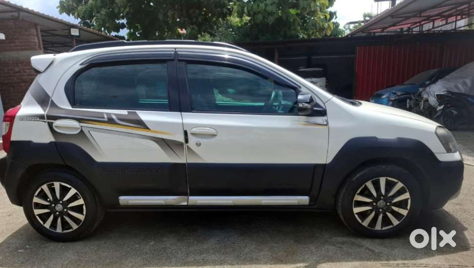 Toyota Etios Cross 1.2l G, 2014, Petrol