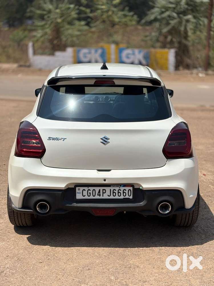 Maruti Suzuki Swift 2023 Petrol Well Maintained