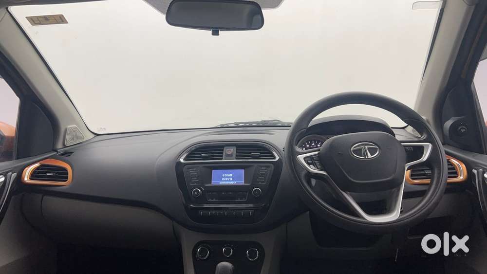Tata Tiago Xza, 2017, Petrol