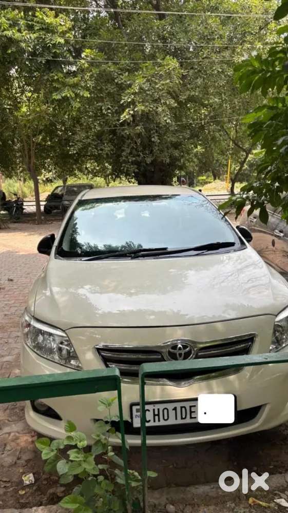 Toyota Corolla Altis 2011