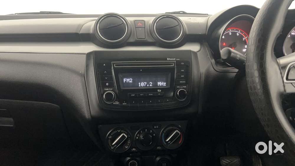 Maruti Suzuki Swift Amt Vvt Vxi, 2020, Petrol