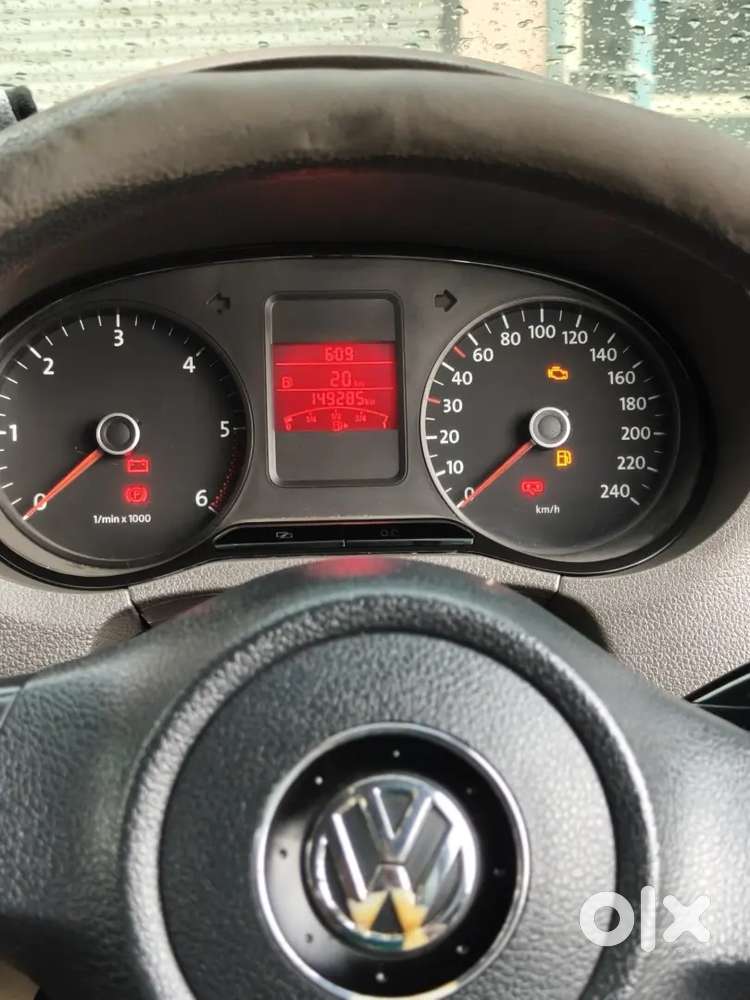 Volkswagen Vento Sport Tdi 2013