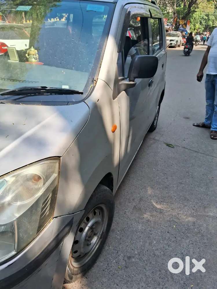 Good Condition Car, Well Maintained With Spare Tyre & Cng Kit Install