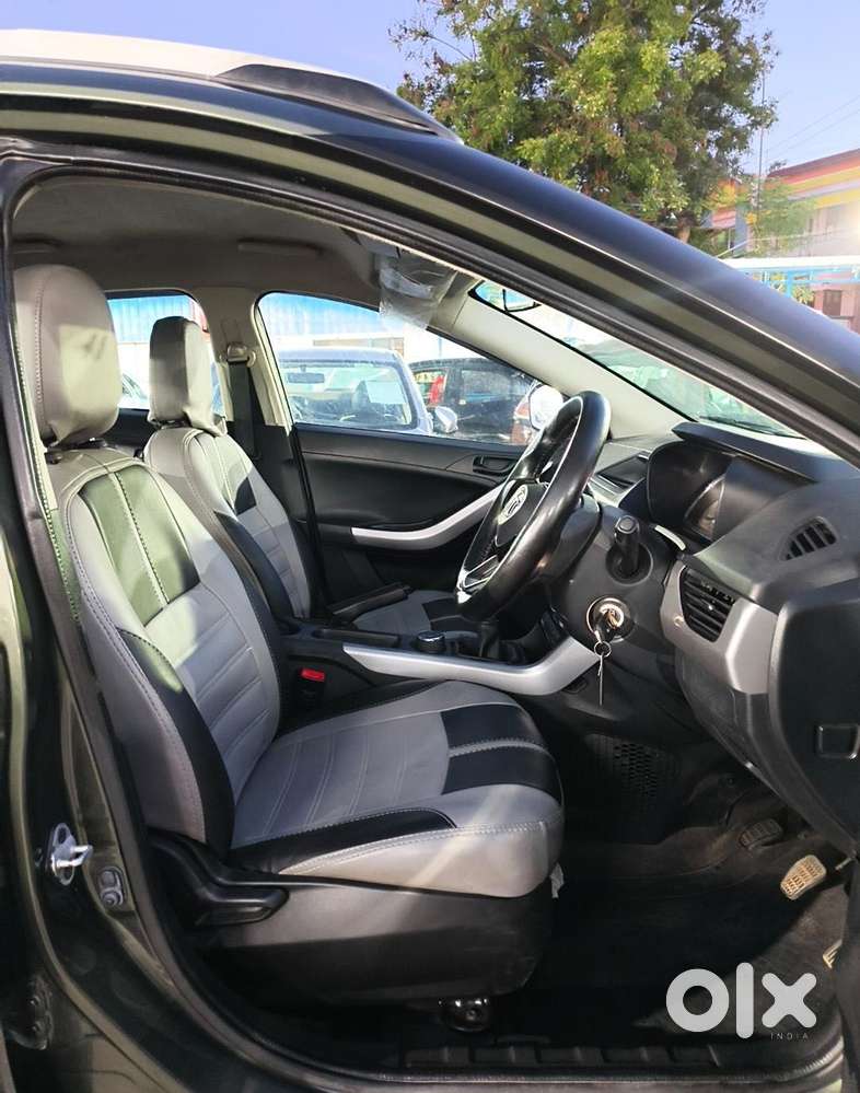 Tata Nexon 1.2 Revotron Xm (s), 2022, Petrol