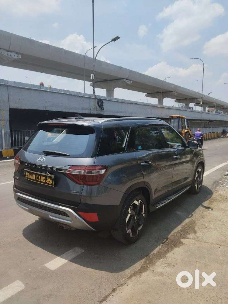 Hyundai Alcazar Signature 1.5 Petrol Dct 6str, 2023, Petrol