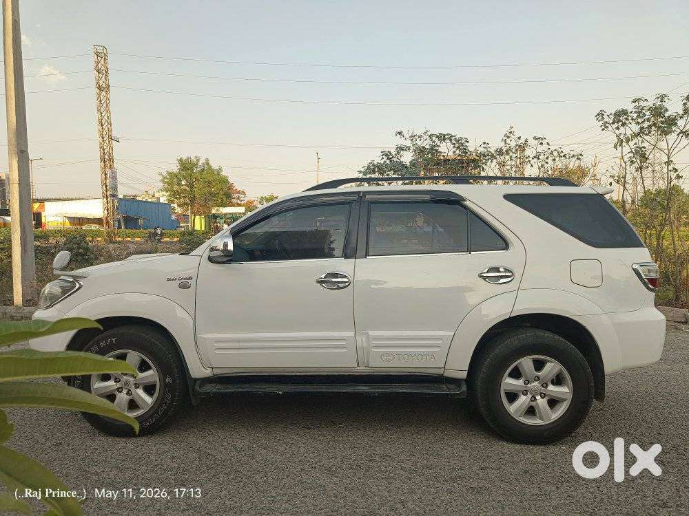 Toyota Fortuner 3.0 4x4 Manual, 2011, Diesel