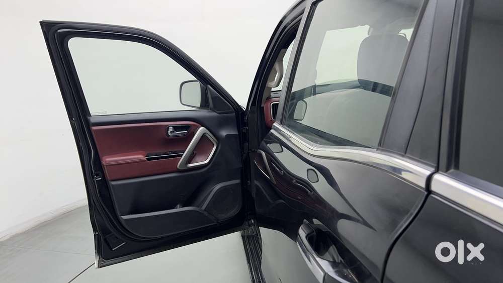 Mahindra Scorpio N Z8 L Petrol At 7 Str, 2022, Petrol