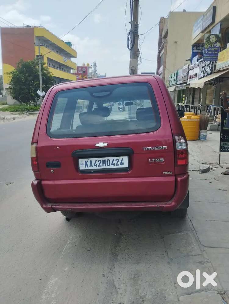 Chevrolet Tavera 2004 Diesel Well Maintained