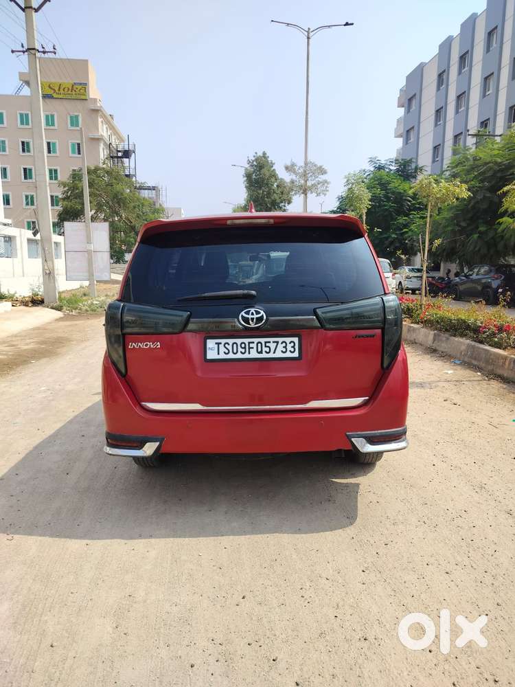 Toyota Innova Crysta Touring Sport 2.4 Mt, 2017, Diesel