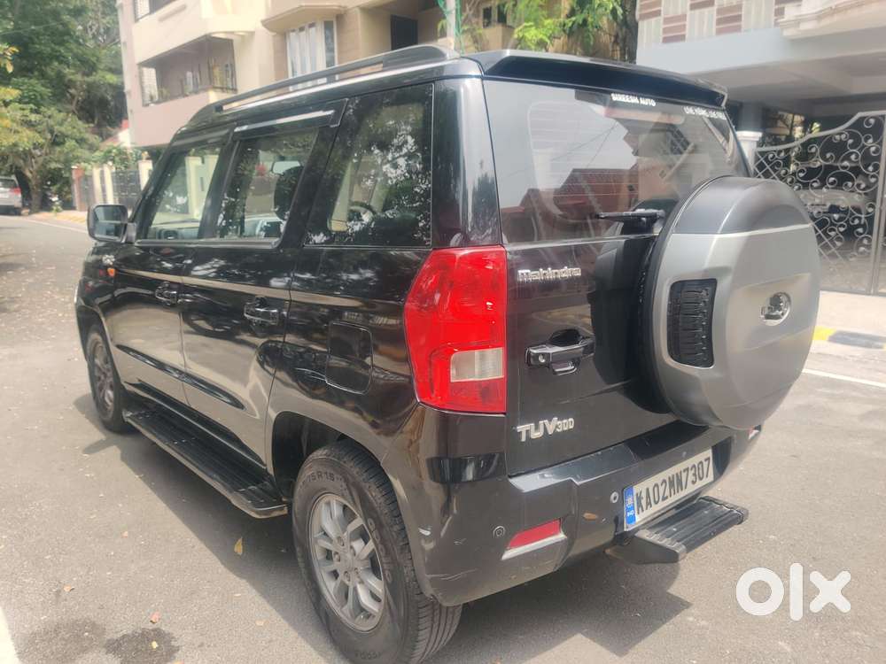 Mahindra TUV 300 T10, 2018, Diesel