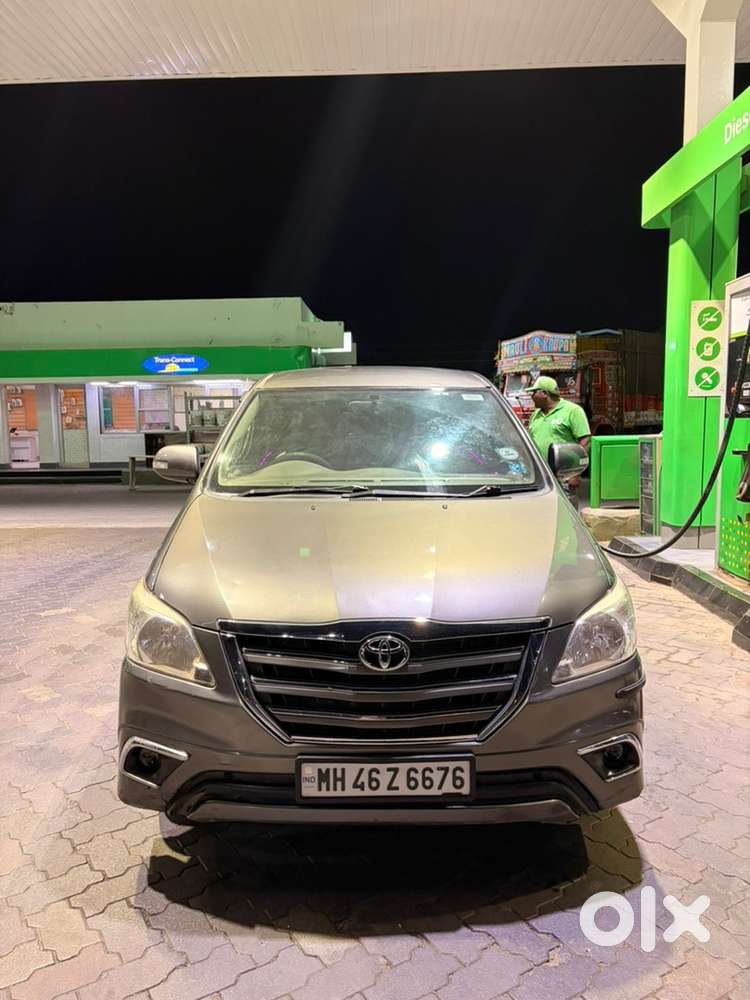 Toyota Innova Diesel 2014