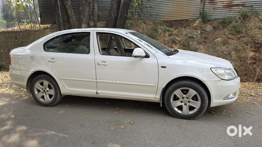 Skoda Laura 2010 Diesel 80000 Km Driven