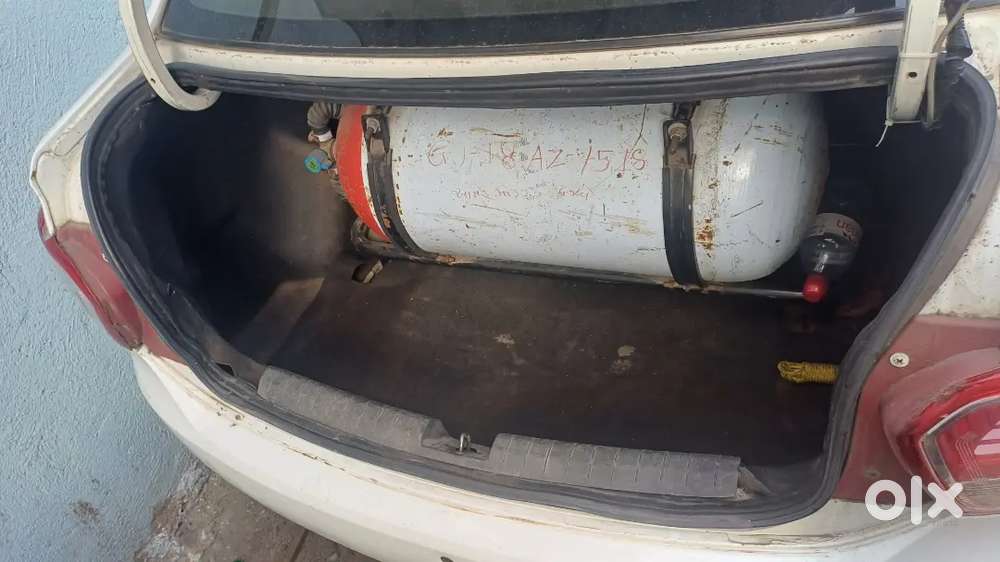 Hyundai Xcent Petrol + Cng 2018
