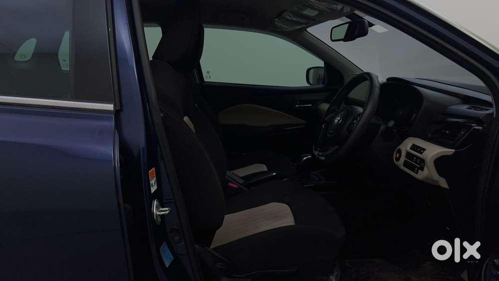 Toyota Glanza 1.2 V Amt, 2024, Petrol