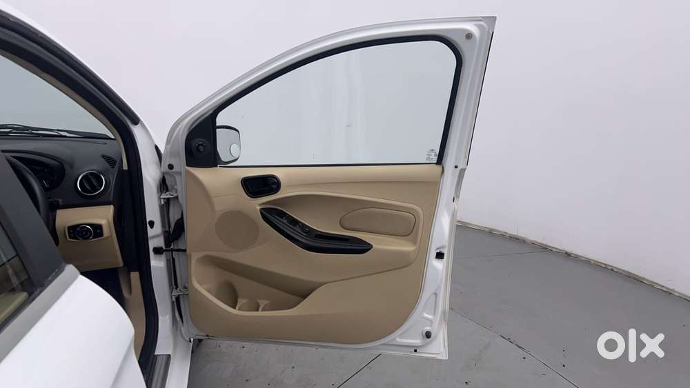 Ford Figo Aspire Titanium, 2018, Petrol