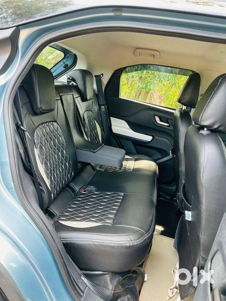 Tata Punch Creative Amt, 2023, Petrol