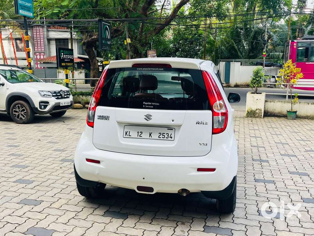 Maruti Suzuki Ritz Vxi Genus, 2015, Petrol