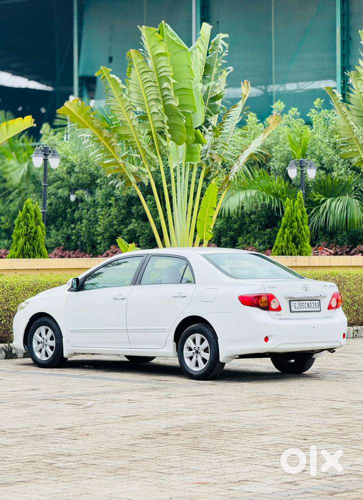 Toyota Corolla Altis, 2010, Petrol