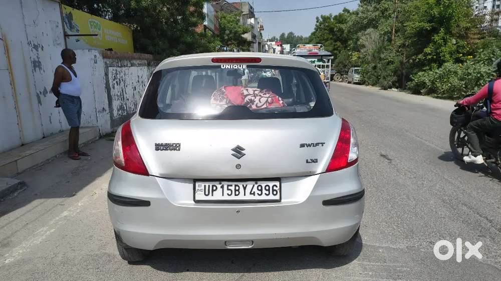 2016 Maruti Suzuki Swift Amt Silver