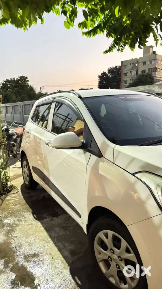 Hyundai Grand I10 Sportz 2014