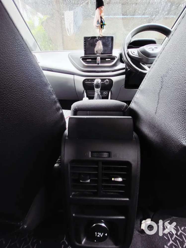 Tata Altroz 1.2 Xz 2020 New Condition. Used By Banker. One Hand Used