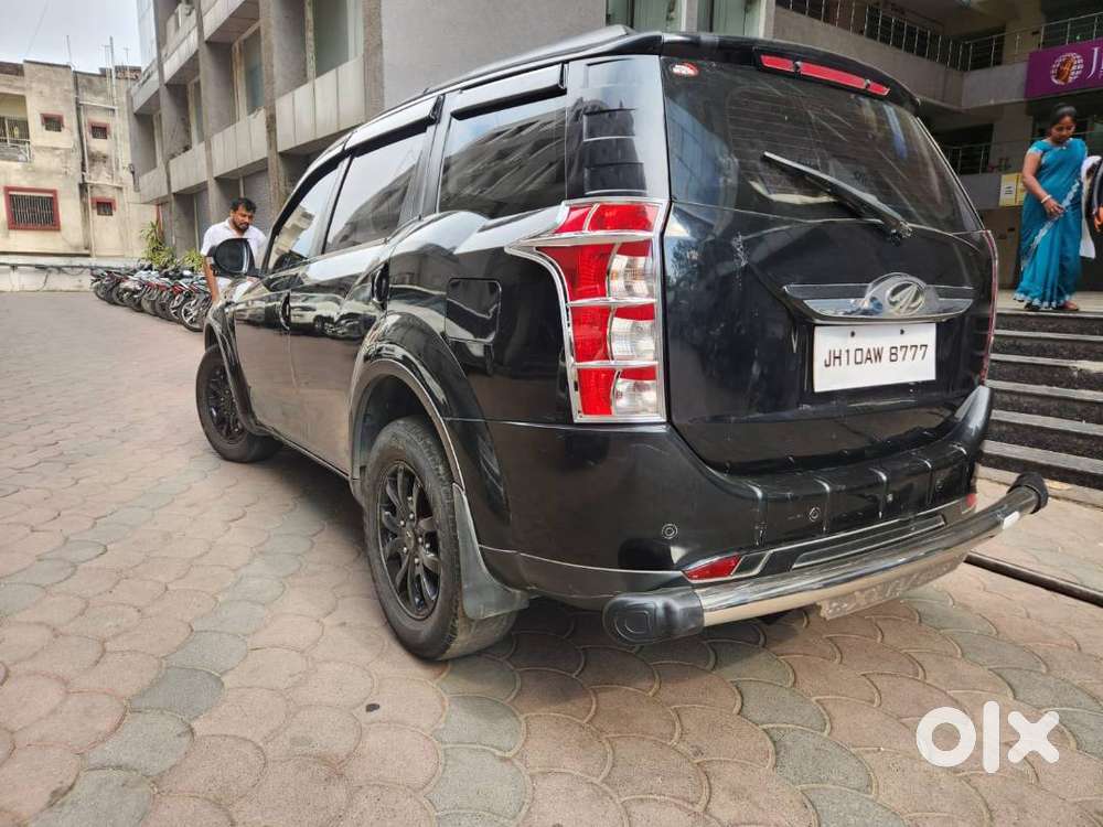 Mahindra Xuv500 (2015 Model)