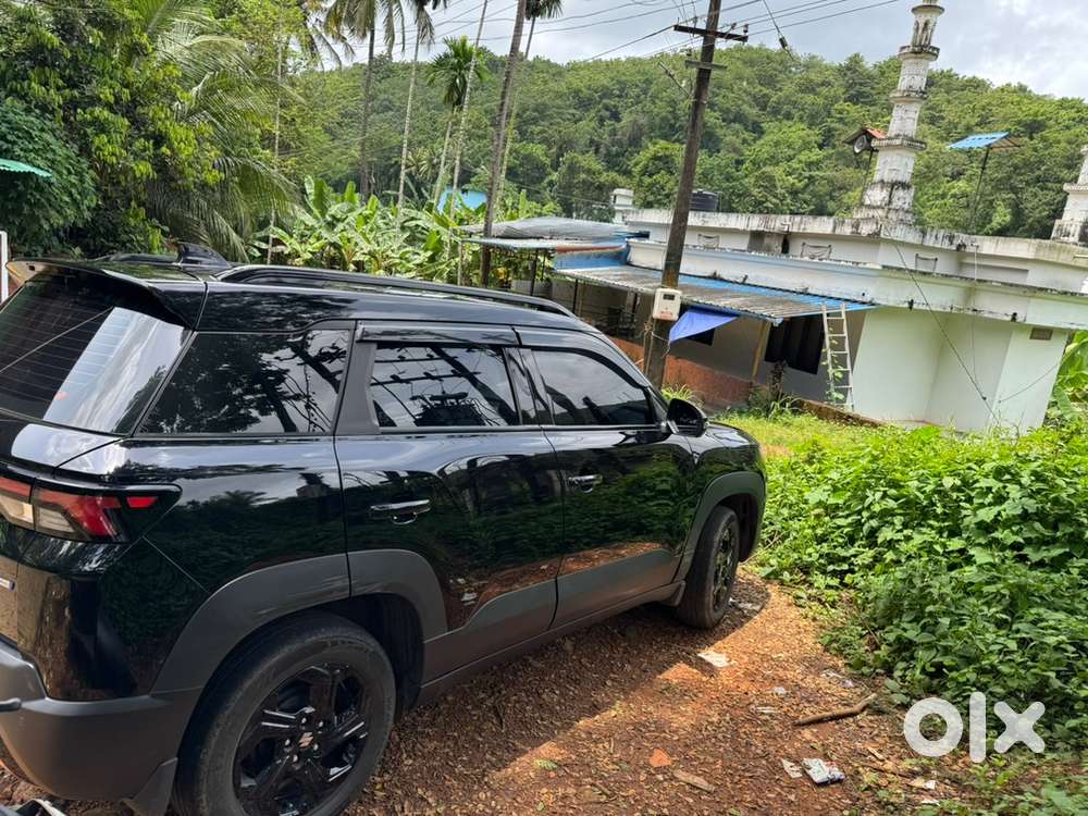 Maruti Suzuki Brezza Petrol Manual 2024
