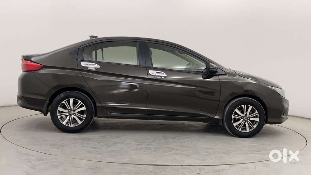 Honda City V Petrol Cvt, 2022, Petrol