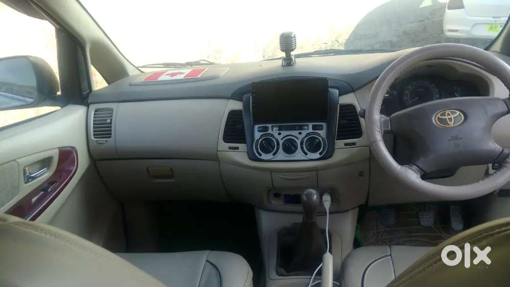 Toyota Innova 2006