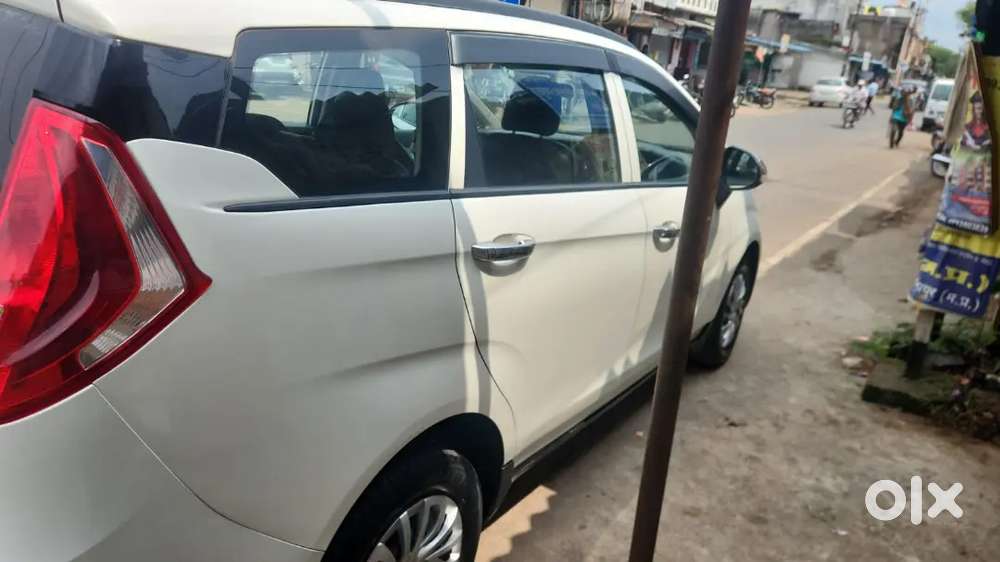 Mahindra Marazzo 2020 Diesel 99000 Km Driven
