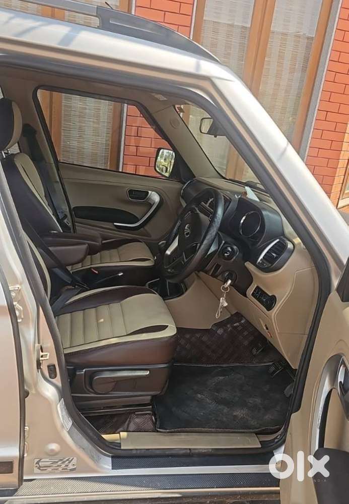 Mahindra Tuv 300 T10, 2020, Diesel