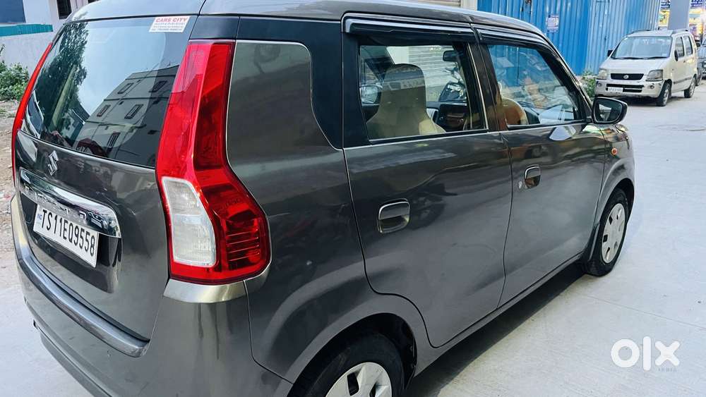 Maruti Suzuki Wagon R 1.0 Vxi Amt, 2019, Petrol