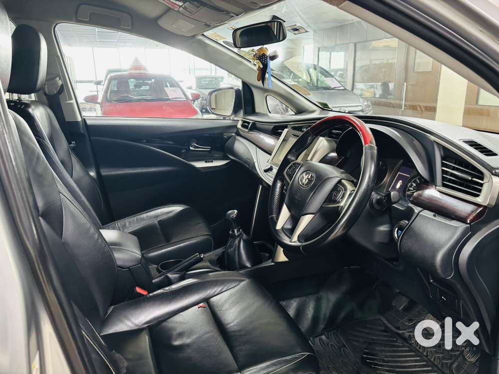 Toyota Innova Crysta 2.4 Z 7 Str, 2017, Diesel