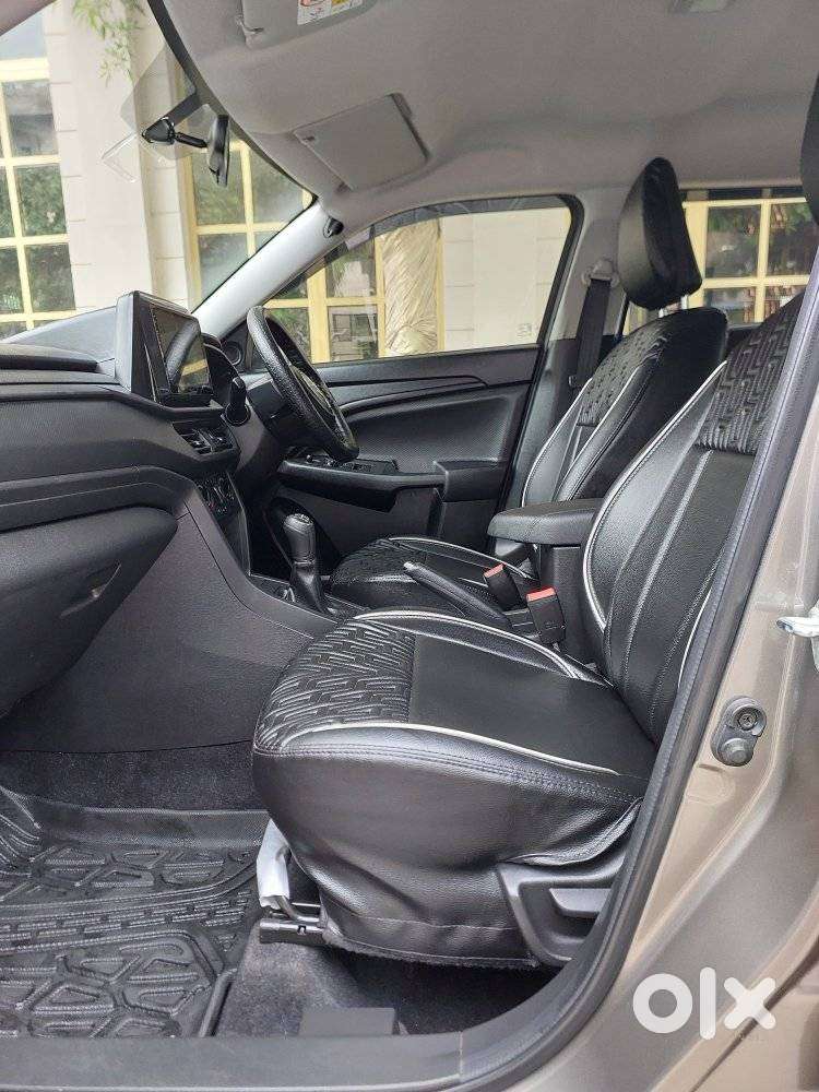 Maruti Suzuki Brezza 1.5 Lxi Smart Hybrid, 2025, Petrol