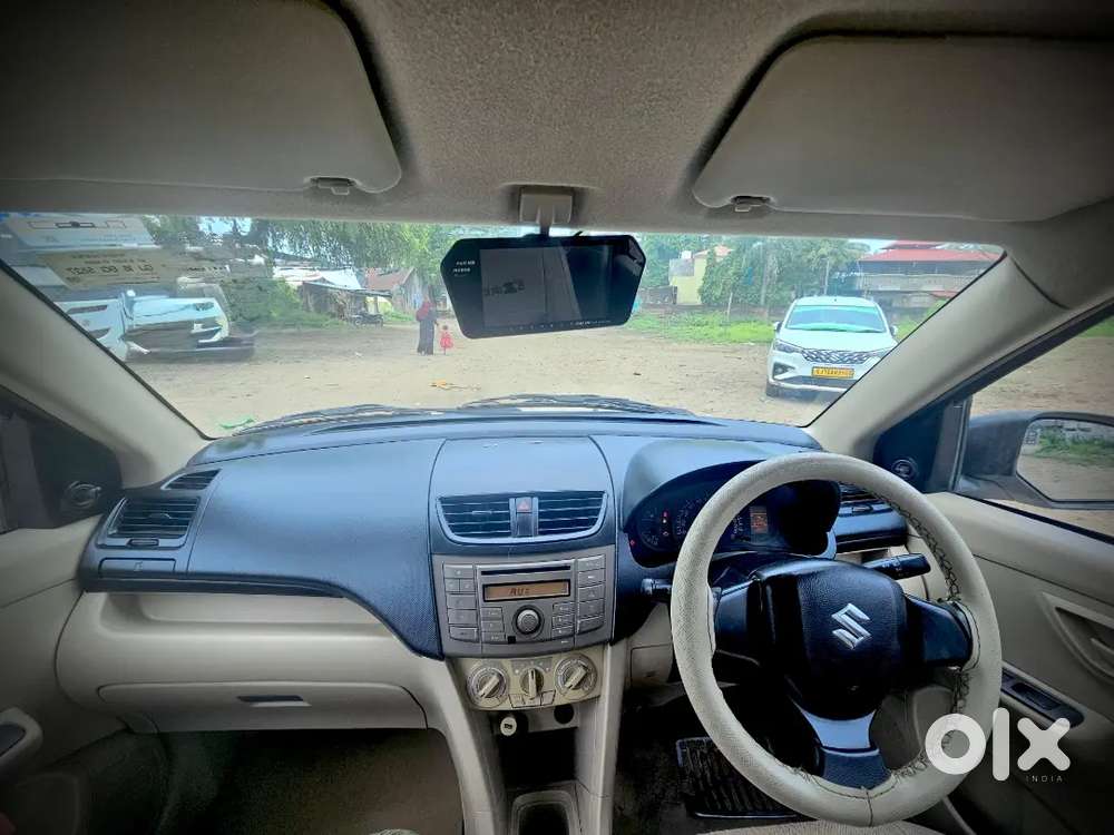 Maruti Suzuki Swift Dzire 2014 Cng & Hybrids 81000 Km Driven