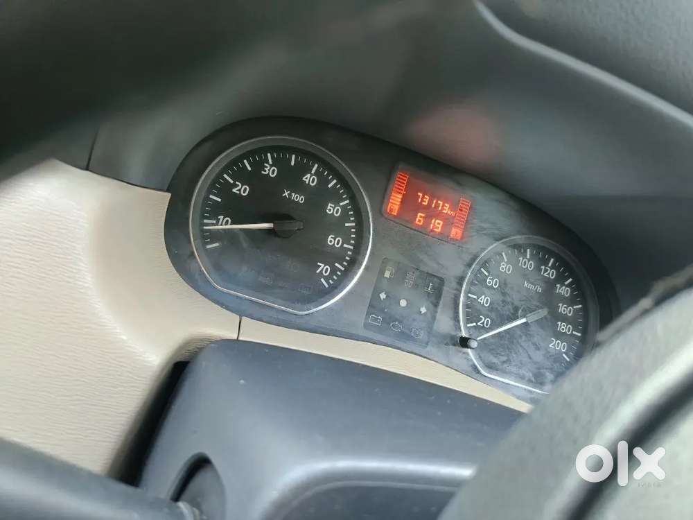Nissan Terrano 2013 Diesel 74000 Km Driven
