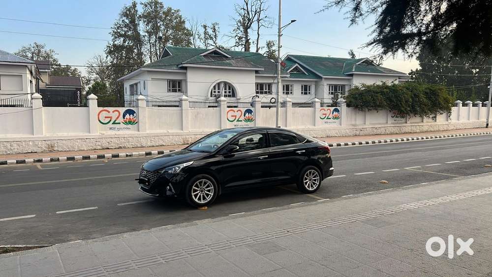 Hyundai Verna 2022 Diesel 100000 Km Driven