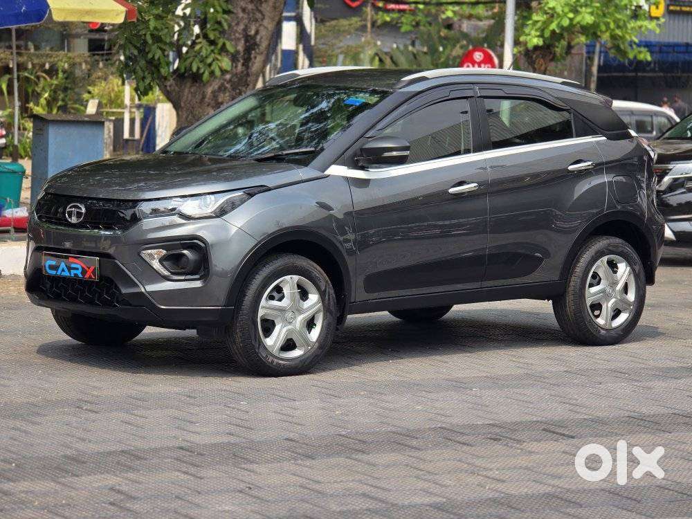 Tata Nexon 1.5 Revotorq Xm (s), 2021, Diesel