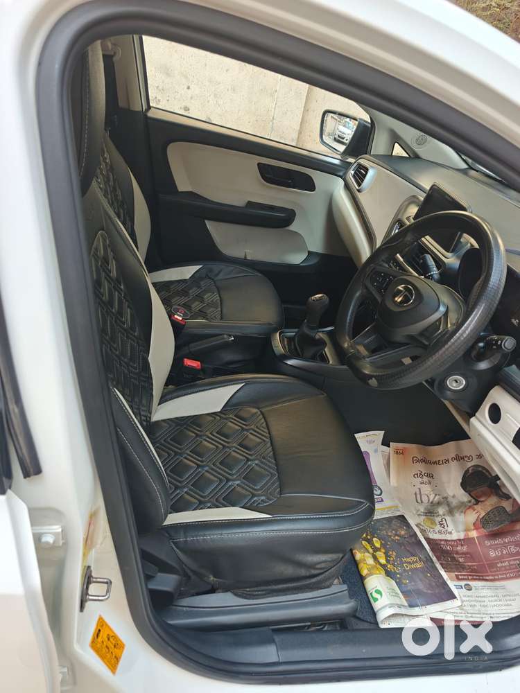 Tata Altroz 1.2 Xm Plus, 2024, Cng & Hybrids