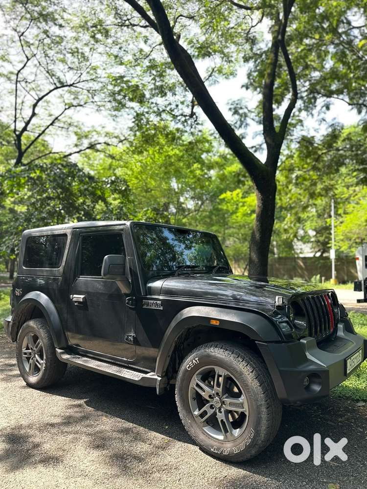 Mahindra Thar Petrol 2022