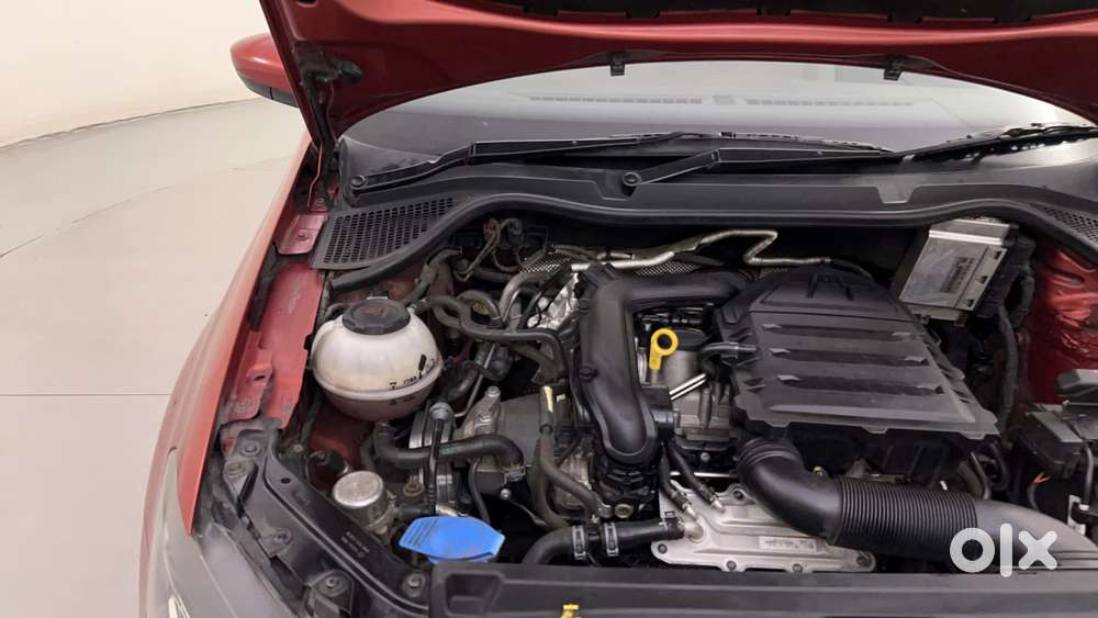 Volkswagen Vento 2010-2013 Petrol Highline At, 2020, Petrol